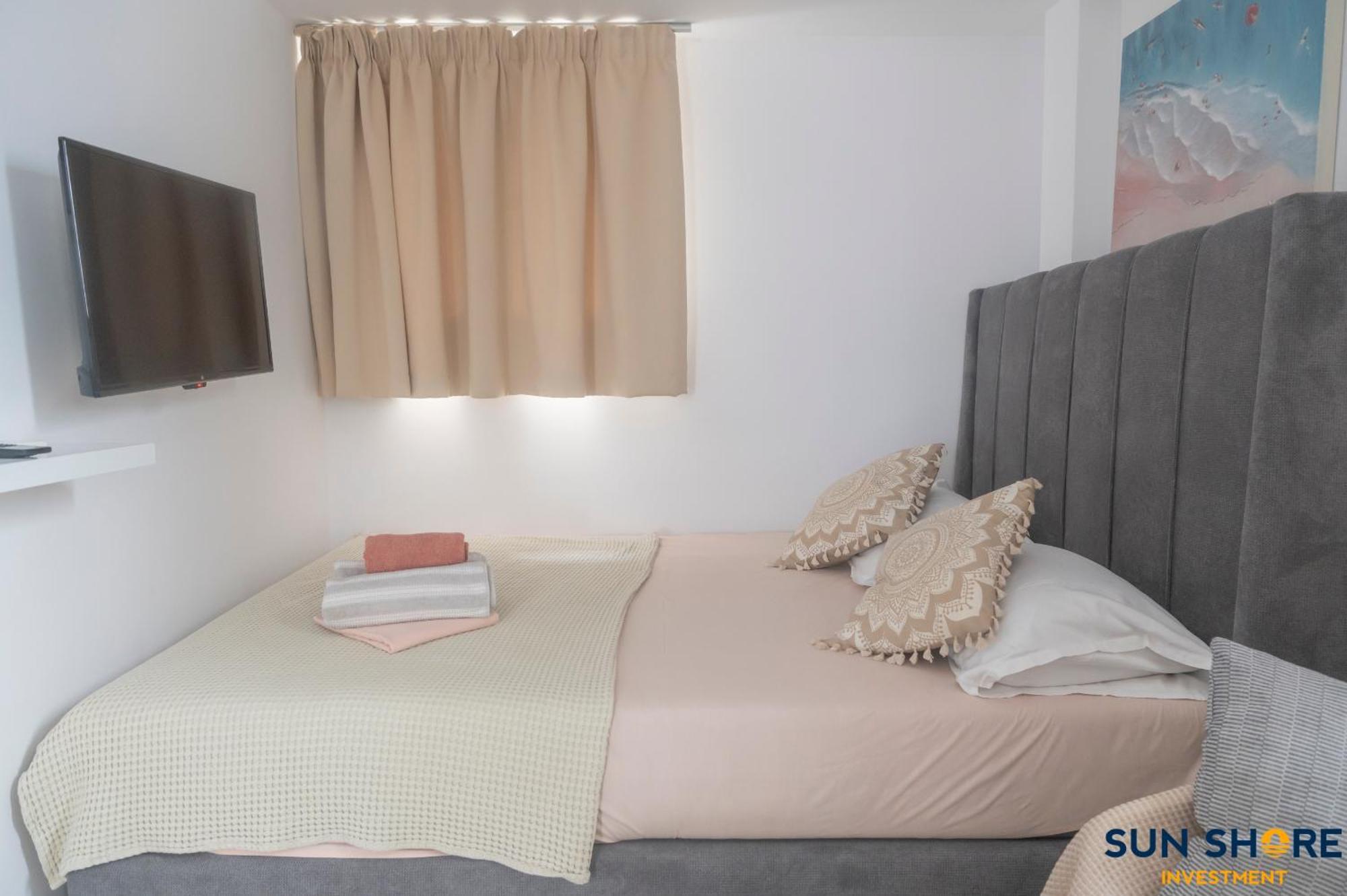 Explore Greece From Cozy City Centre Apartment Chalkís Zewnętrze zdjęcie